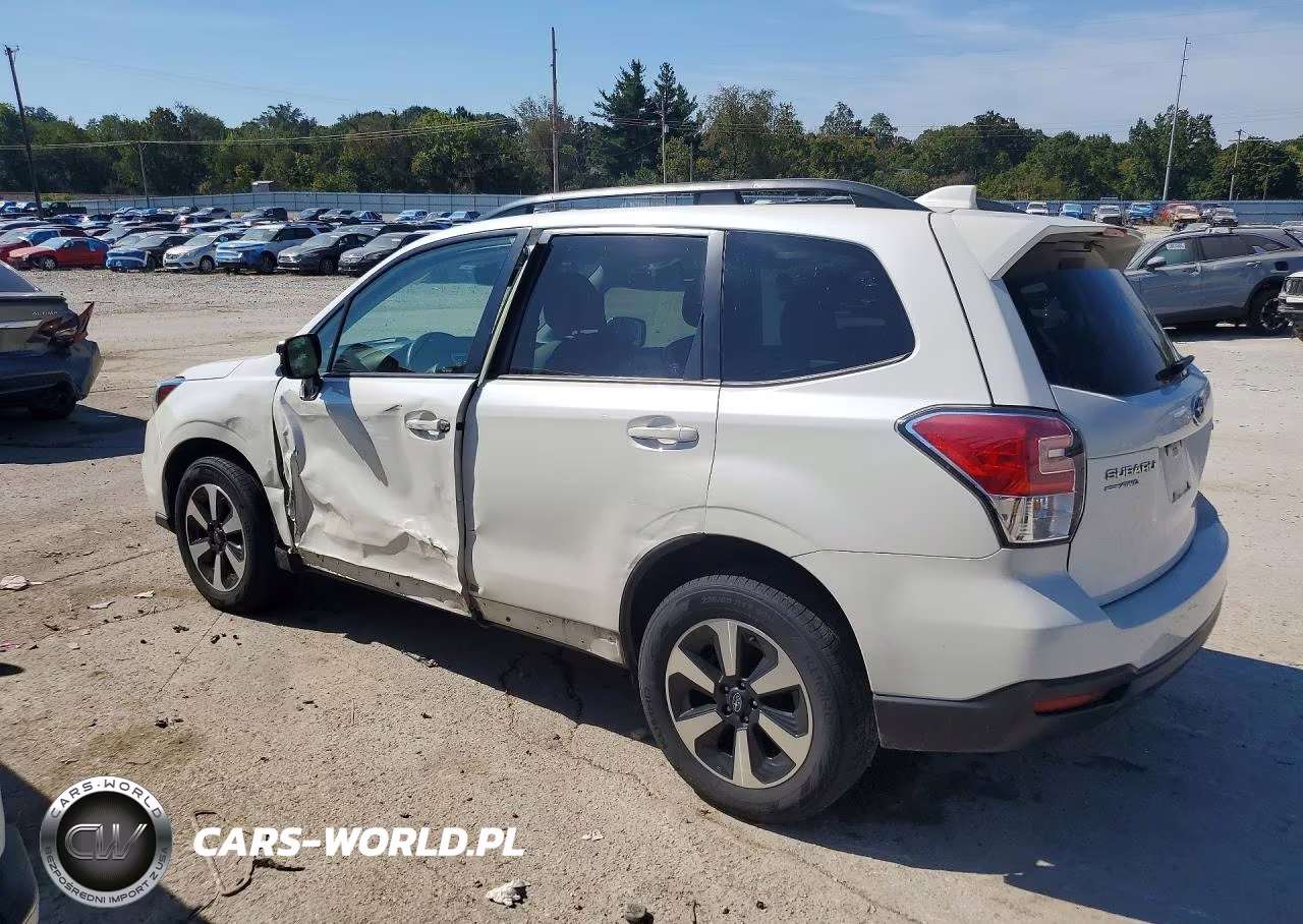 2018 Subaru Forester 2.5I Premium VIN:JF2SJAEC9JH557993 - 2