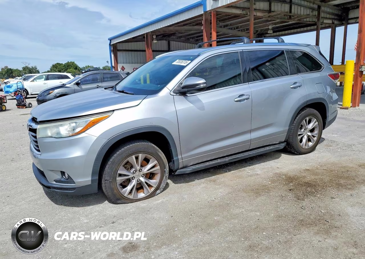 2015 Toyota Highlander Xle VIN:5TDKKRFH6FS048662 - 1