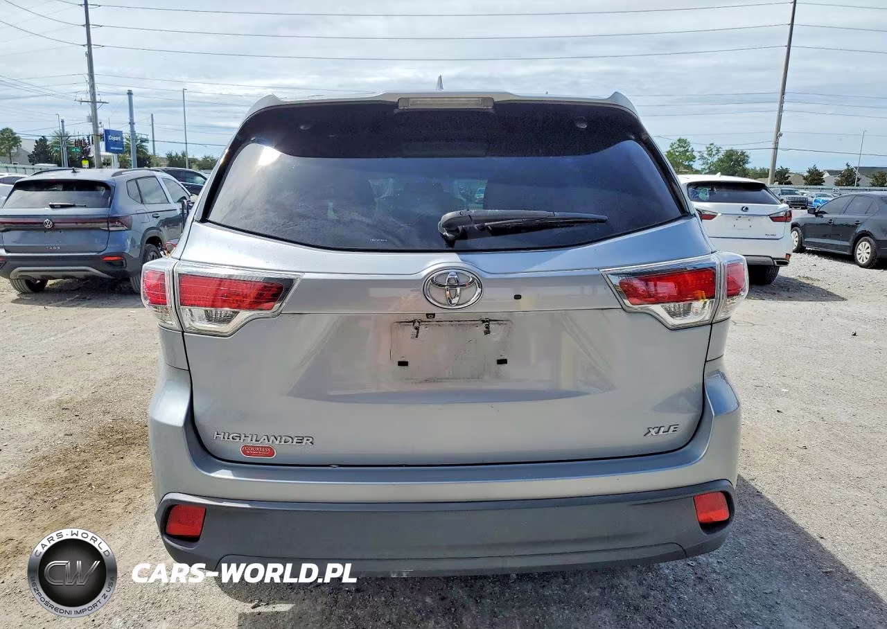 2015 Toyota Highlander Xle VIN:5TDKKRFH6FS048662 - 6