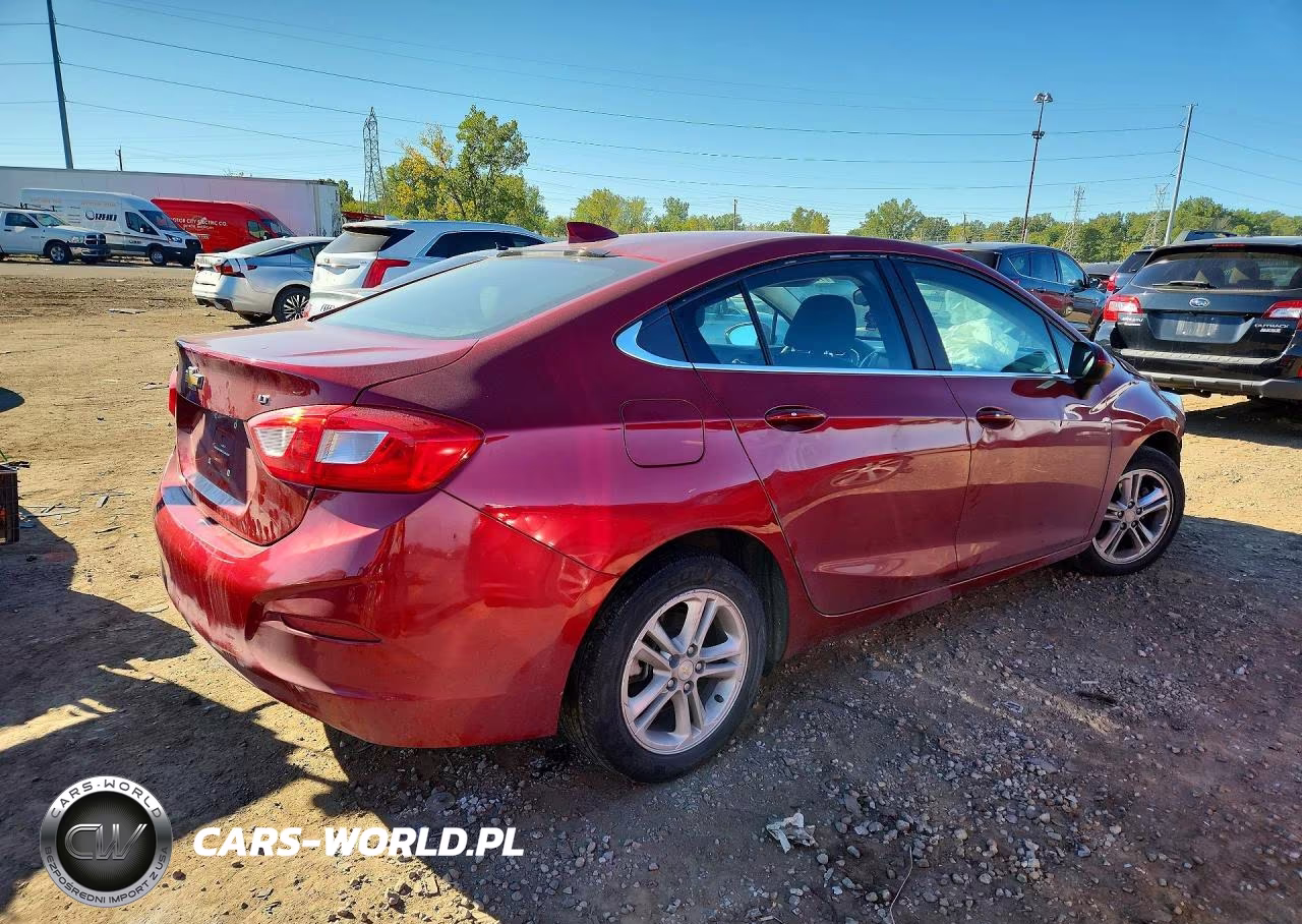 2017 Chevrolet Cruze Lt VIN:1G1BE5SM0H7232701 - 3