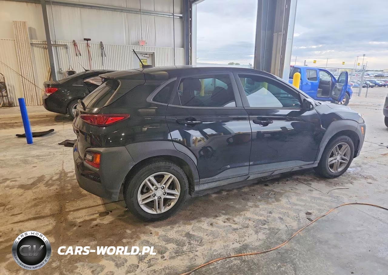 2021 Hyundai Kona Se VIN:KM8K12AA7MU641438 - 3