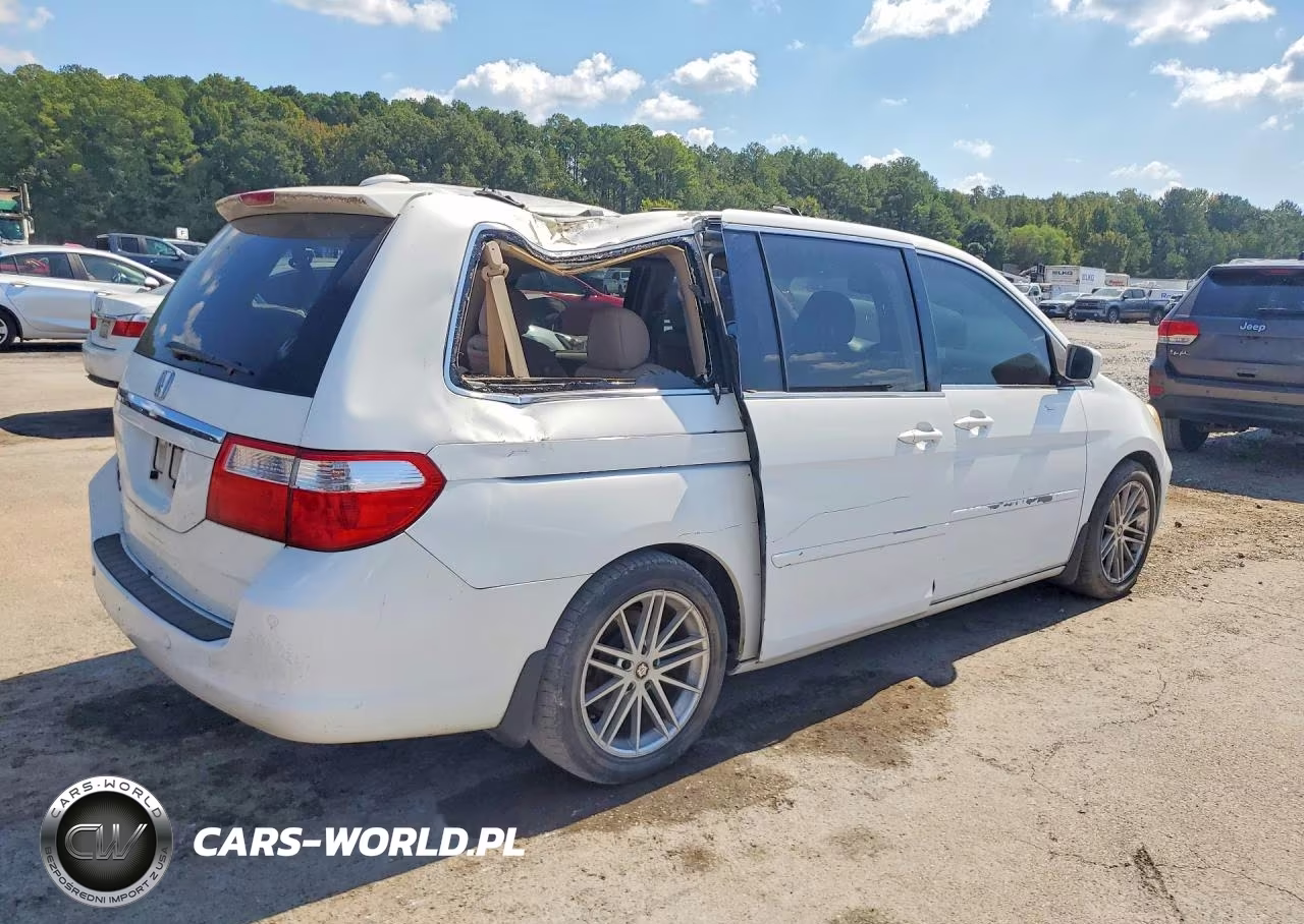 2007 Honda Odyssey Touring VIN:5FNRL38807B013062 - 3