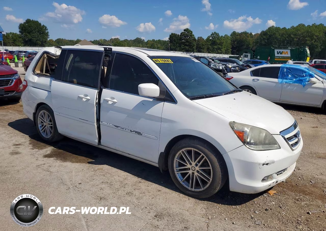 2007 Honda Odyssey Touring VIN:5FNRL38807B013062 - 4