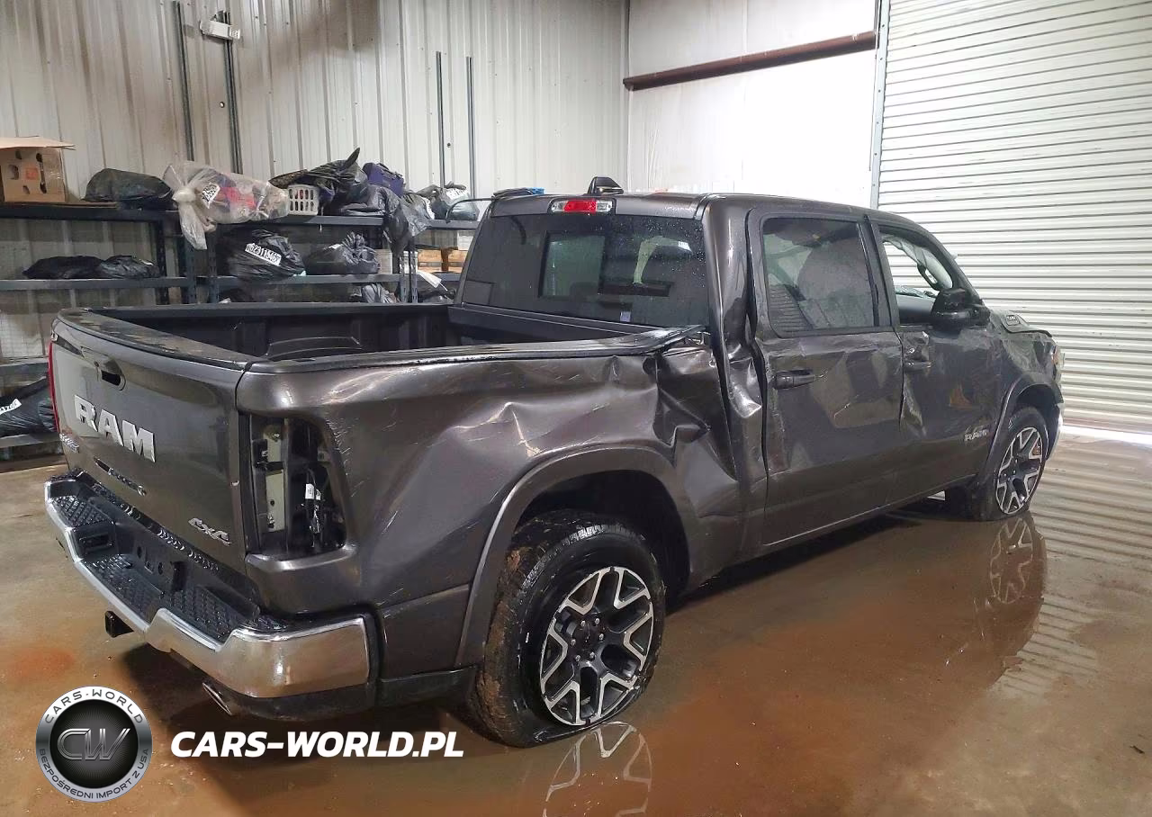 2026 Ram 1500 Laramie VIN:3C6SRFJPXT4181971 - 3