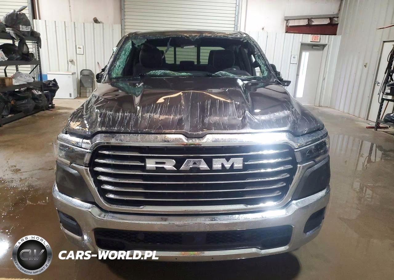 2026 Ram 1500 Laramie VIN:3C6SRFJPXT4181971 - 5