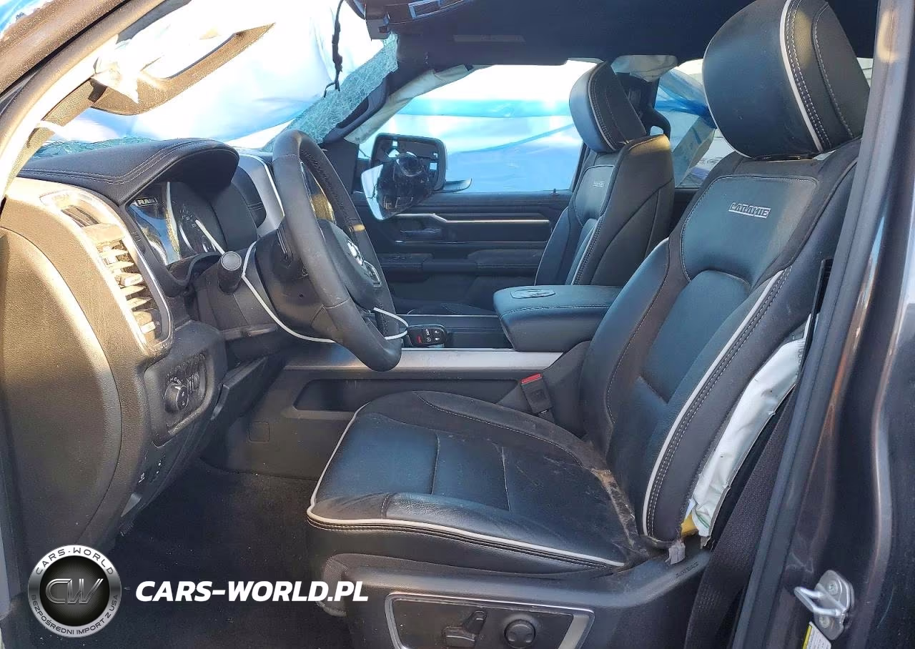 2026 Ram 1500 Laramie VIN:3C6SRFJPXT4181971 - 7