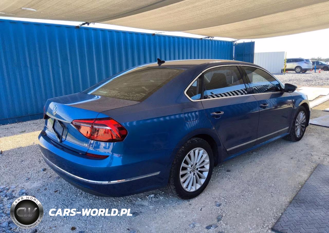 2017 Volkswagen Passat Se VIN:1VWBT7A37HC075299 - 3