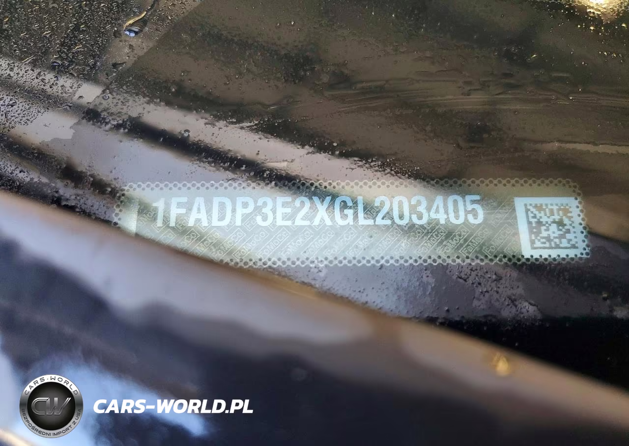 2016 Ford Focus S VIN:1FADP3E2XGL203405 - 12