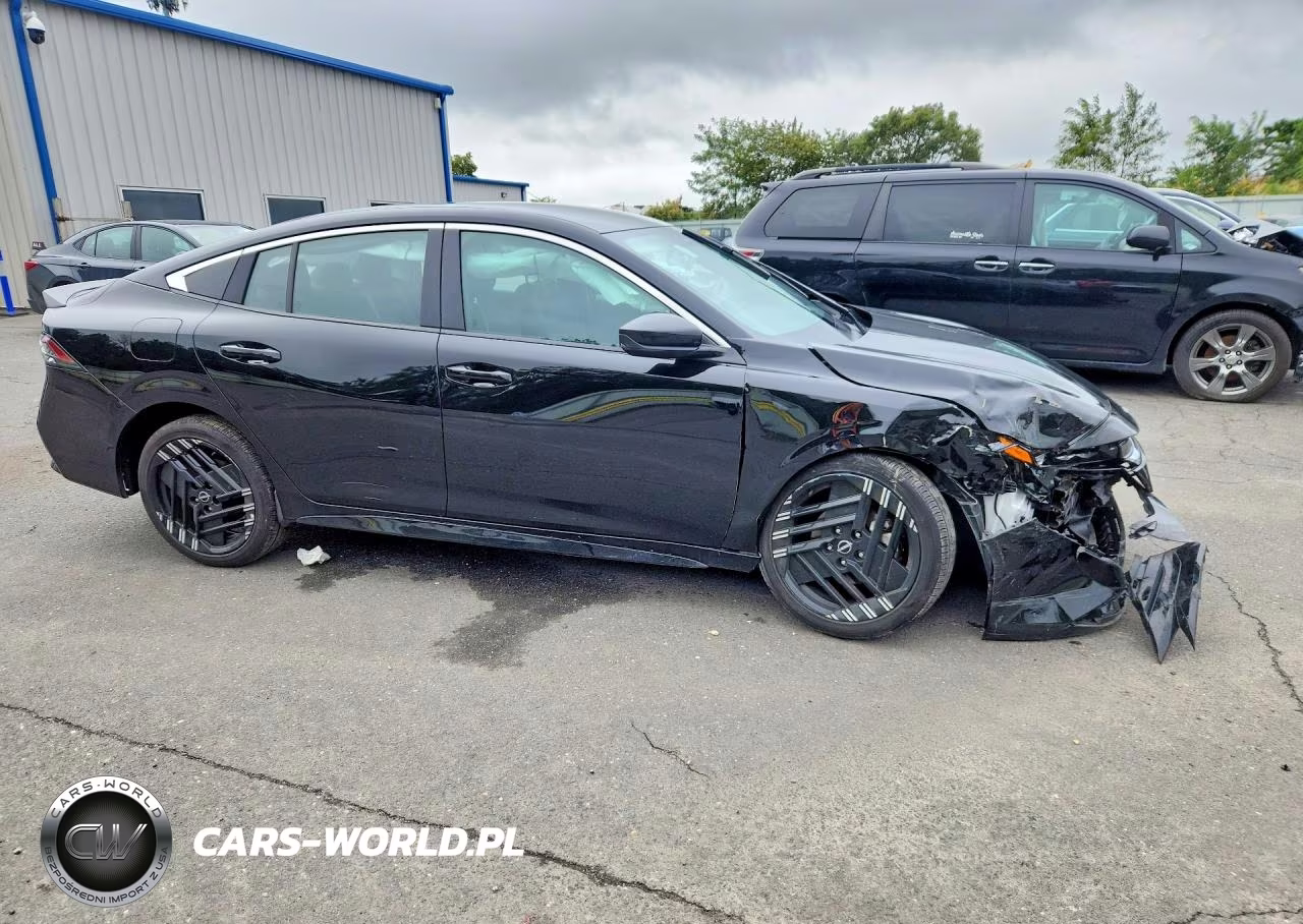 2026 Nissan Sentra Sr VIN:3N1AB9DV1TY232225 - 4