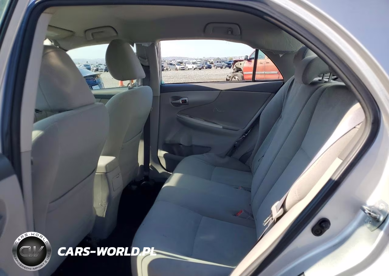 2010 Toyota Corolla Le VIN:1NXBU4EE4AZ311364 - 10