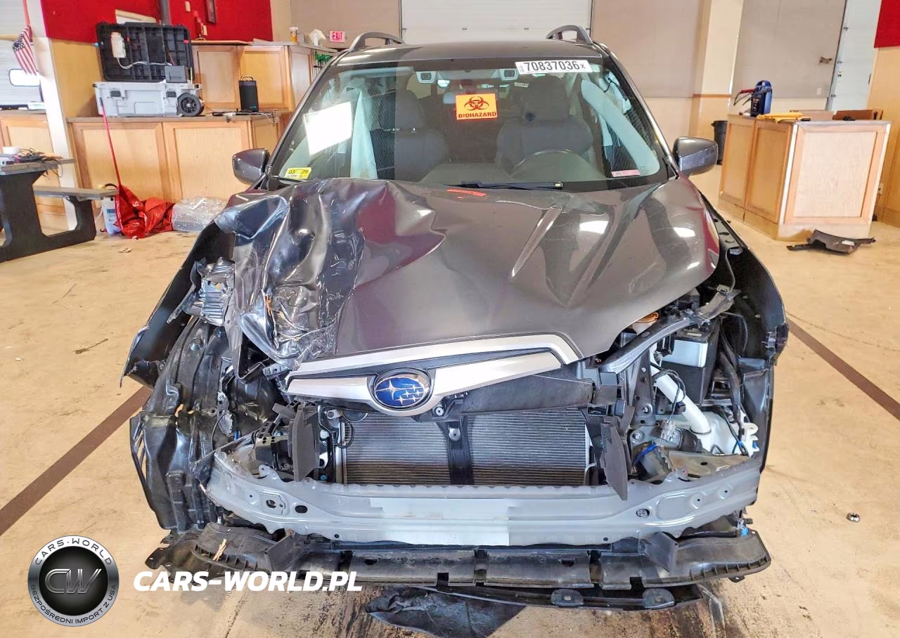 2020 Subaru Forester Premium VIN:JF2SKAJC2LH445560 - 5