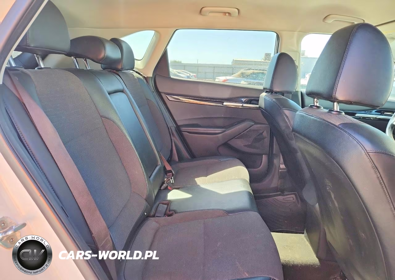 2021 Kia Seltos S VIN:KNDEU2AAXM7080112 - 10