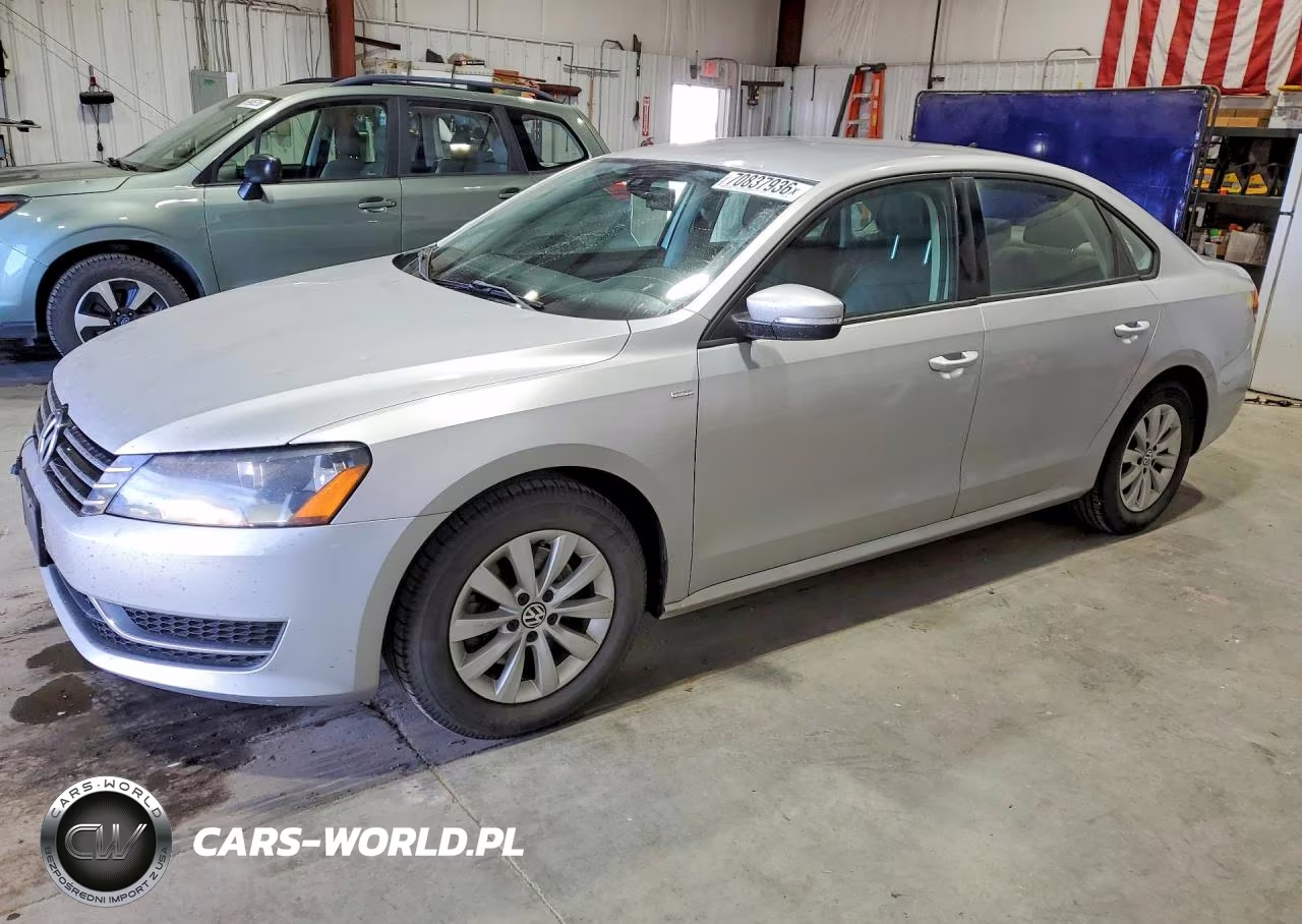 2015 Volkswagen Passat S VIN:1VWAT7A37FC099904 - 1