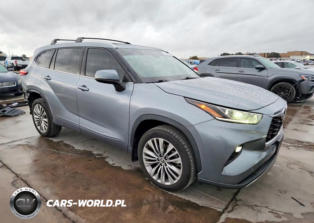 2021 Toyota Highlander Platinum VIN:5TDFZRBH7MS078897 - 4