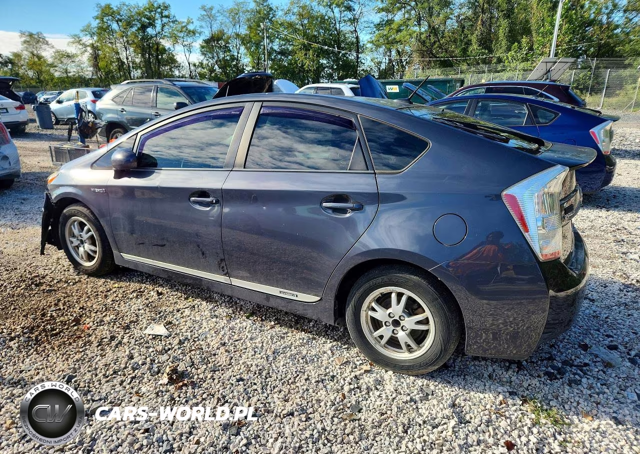 2011 Toyota Prius Three VIN:JTDKN3DU5B1393029 - 2