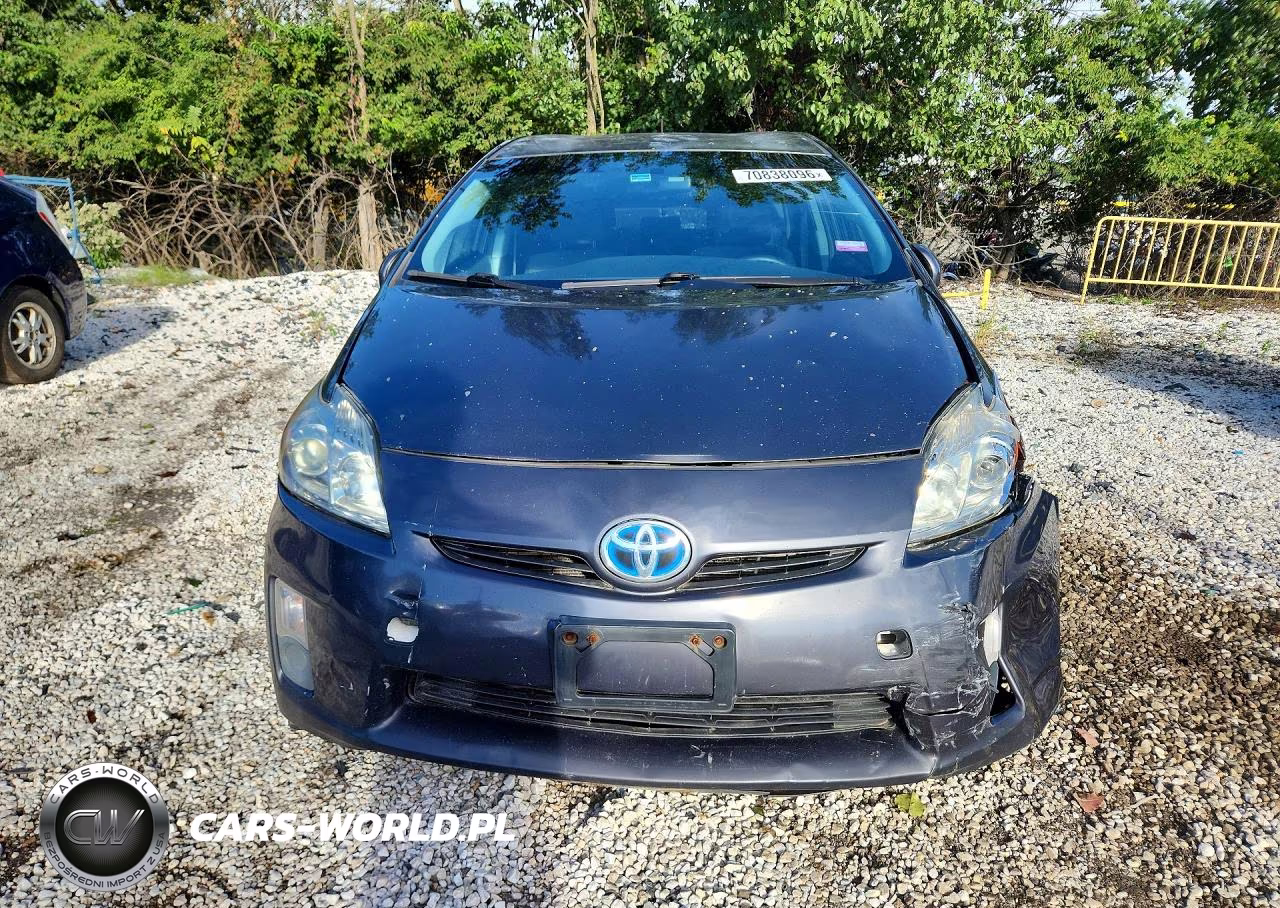 2011 Toyota Prius Three VIN:JTDKN3DU5B1393029 - 5