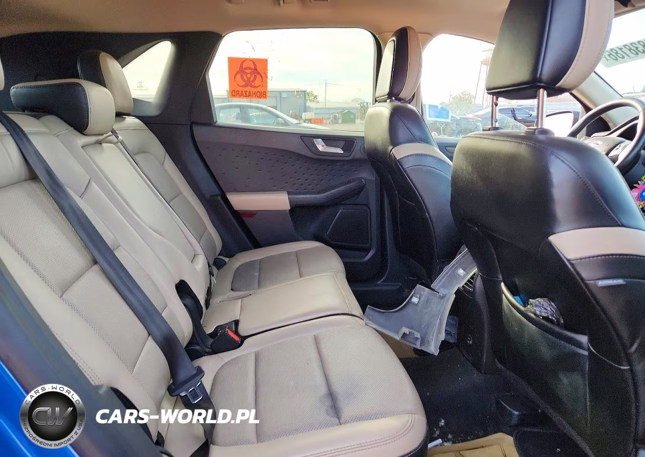 2020 Ford Escape Titanium VIN:1FMCU9J97LUB15335 - 11