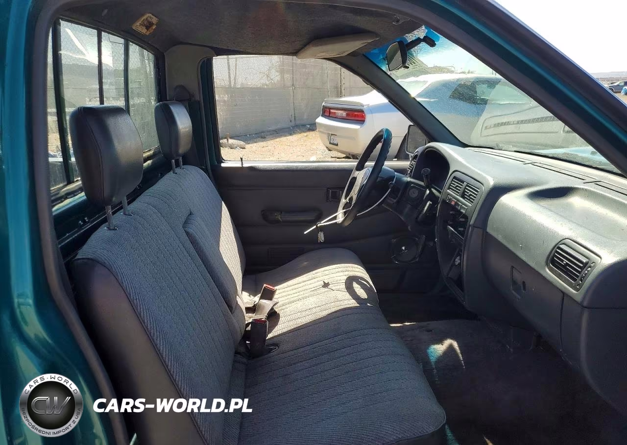1995 Nissan Truck Base VIN:1N6SD11S4SC441101 - 10