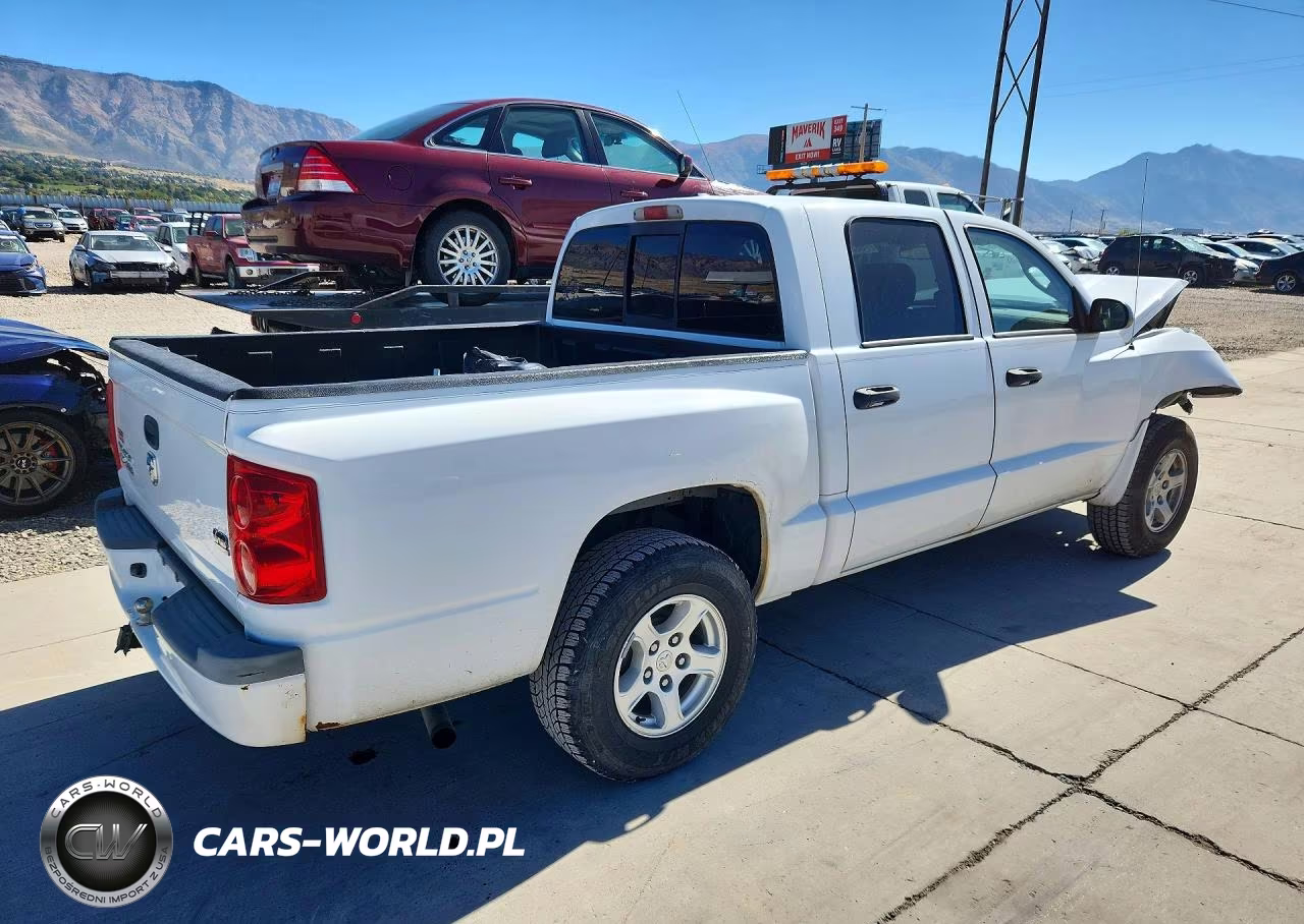 2007 Dodge Dakota Quad Slt VIN:1D7HW48N47S197557 - 3