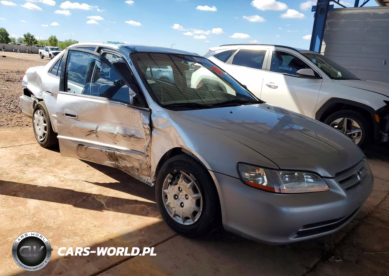 2001 Honda Accord Lx VIN:JHMCG56411C023821 - 4