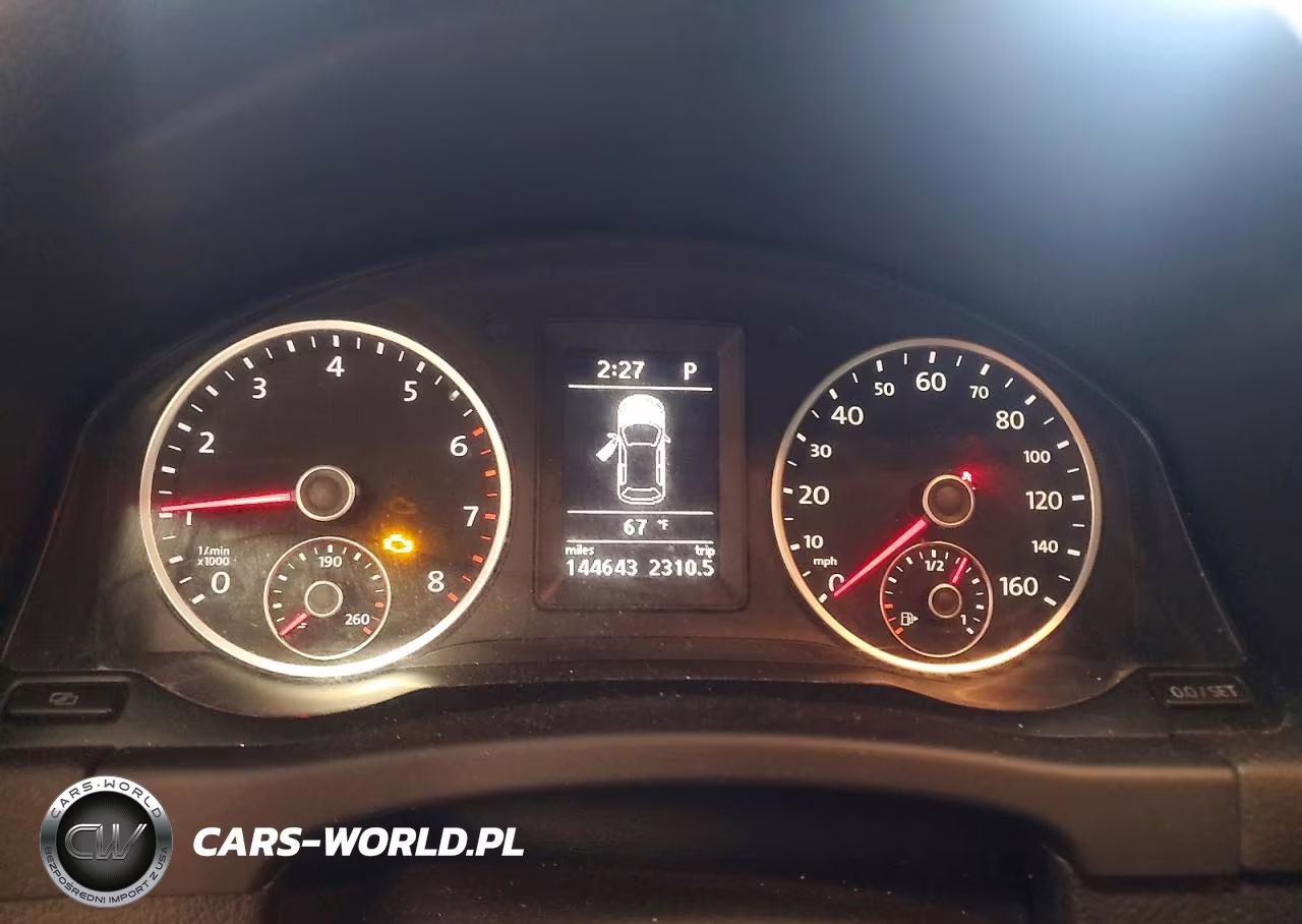 2012 Volkswagen Tiguan S VIN:WVGAV7AX2CW578981 - 9