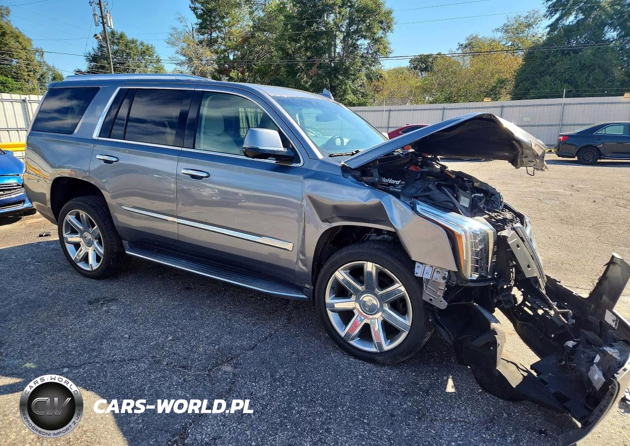 2018 Cadillac Escalade Luxury VIN:1GYS3BKJ9JR372073 - 4