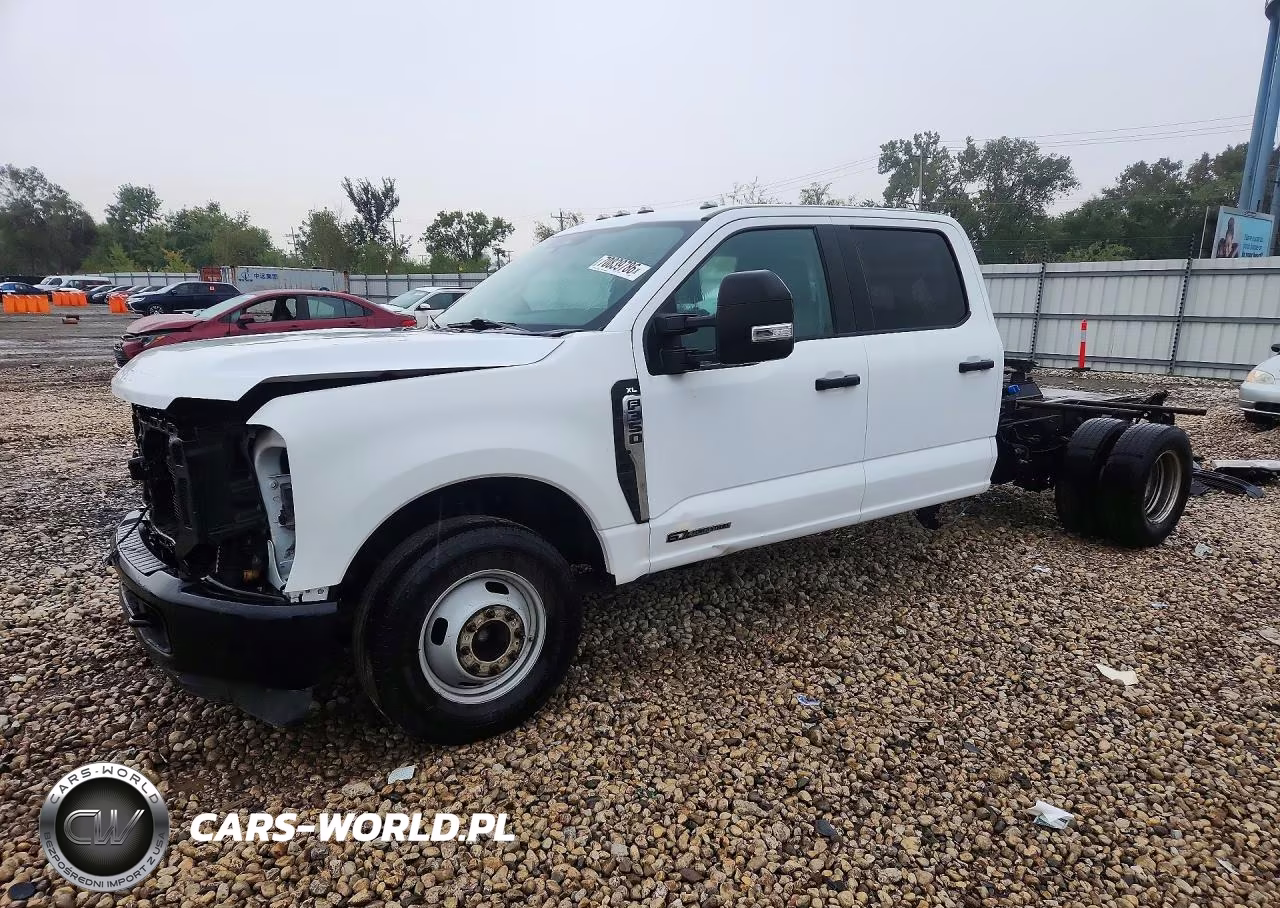 2023 Ford F350 Super Duty – zdjęcie 1 z 13