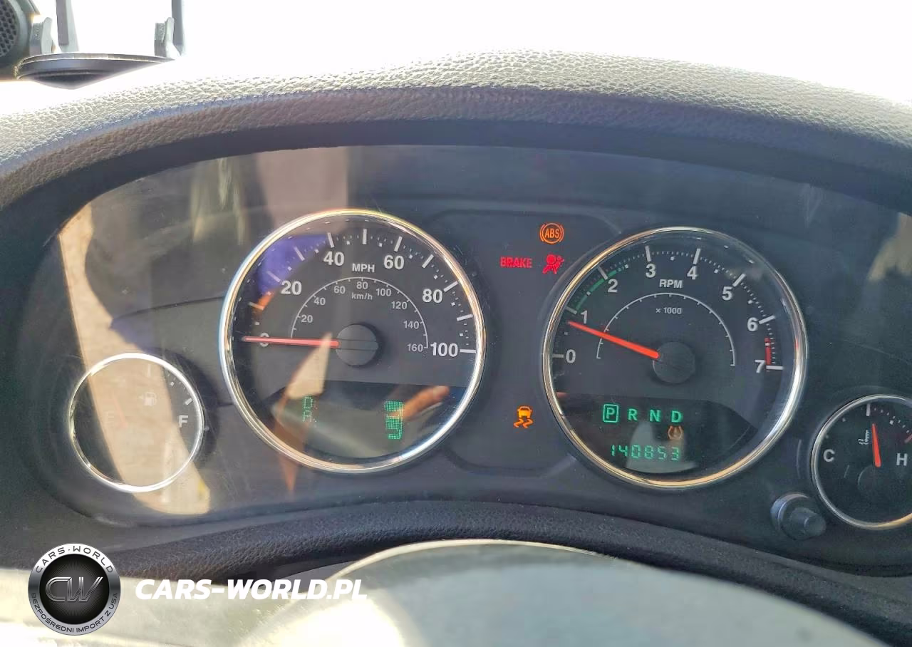2012 Jeep Wrangler Unlimited Sport VIN:1C4HJWDG5CL101032 - 9