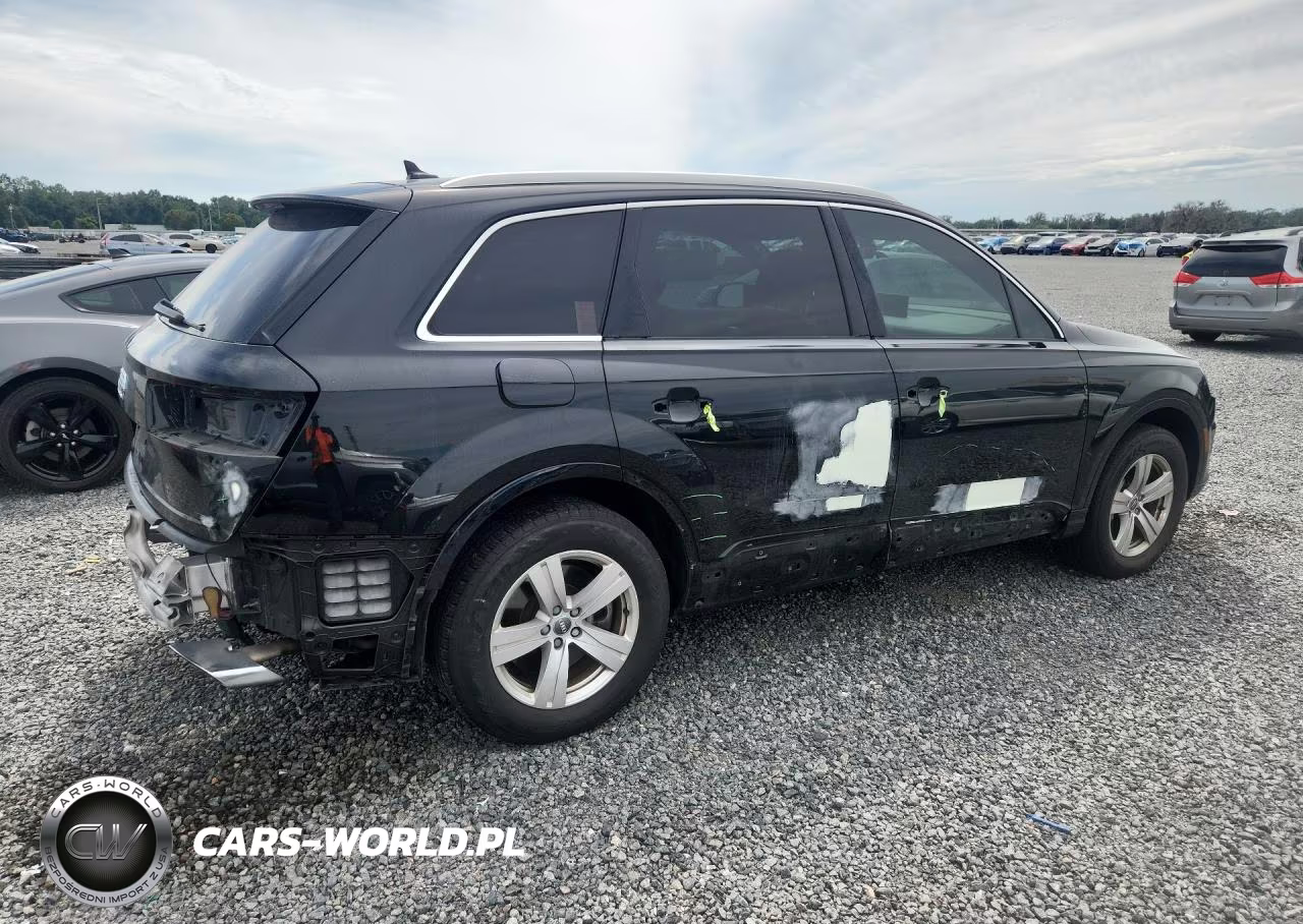 2019 Audi Q7 Premium Plus VIN:WA1LHAF70KD032128 - 3