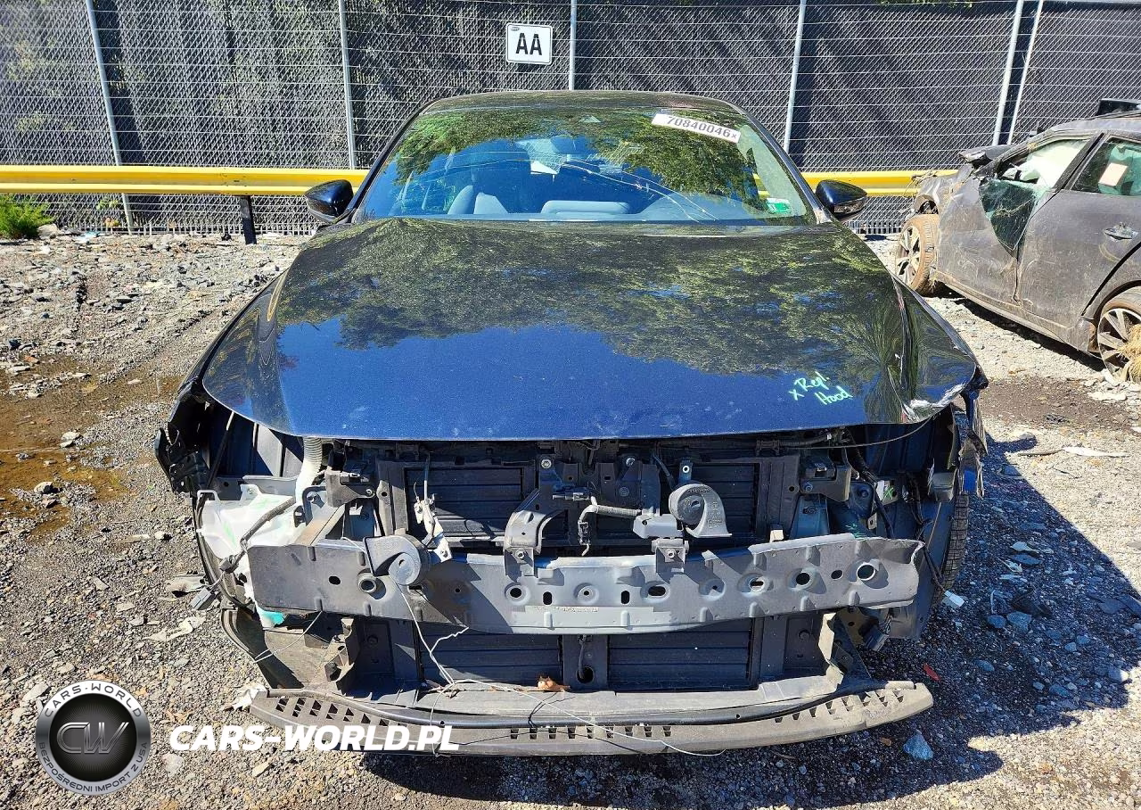 2019 Mazda 3 Preferred VIN:JM1BPAMM3K1118077 - 5