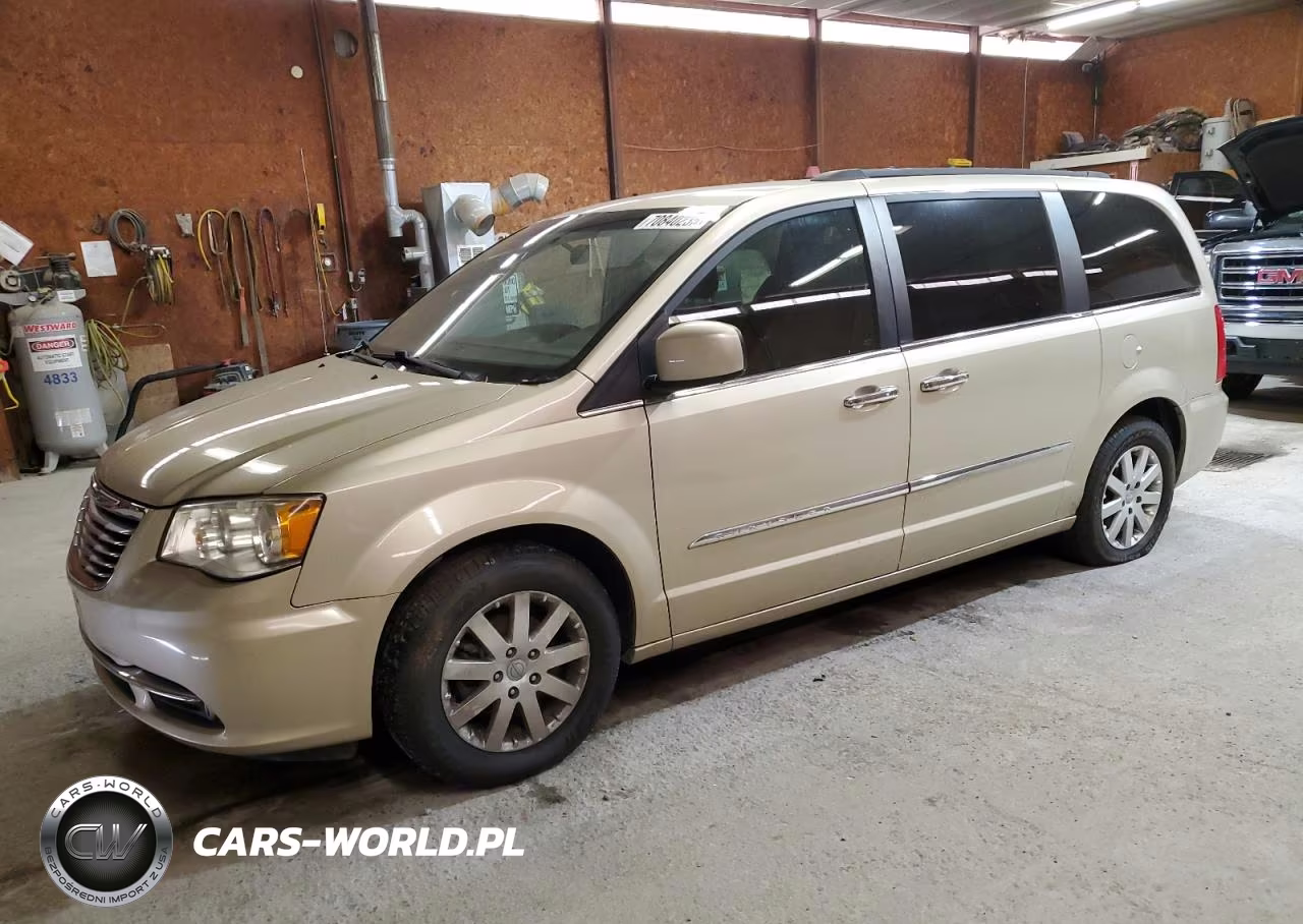 2011 Chrysler Town & Country Touring L – zdjęcie 1 z 13
