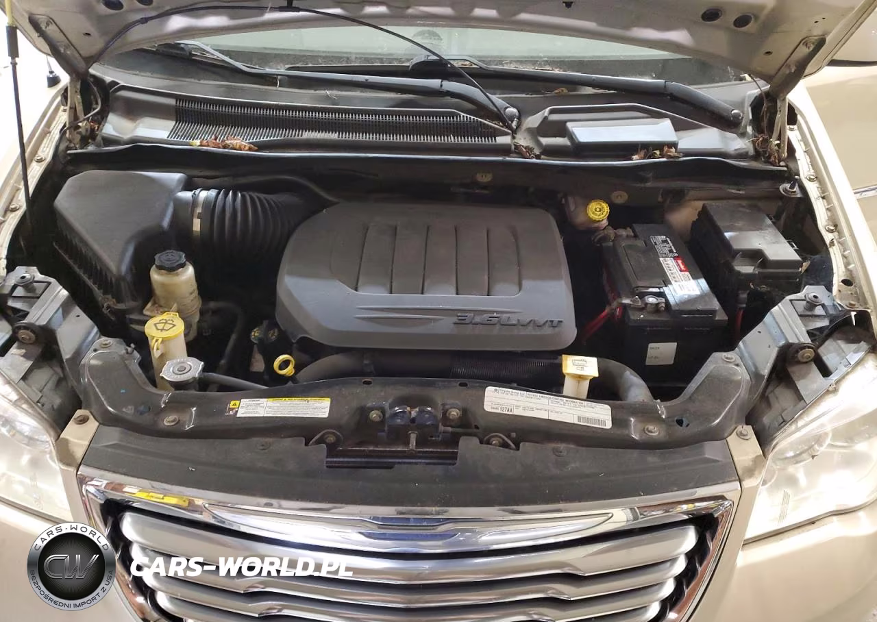 2011 Chrysler Town & Country Touring L VIN:2A4RR8DG3BR605183 - 12