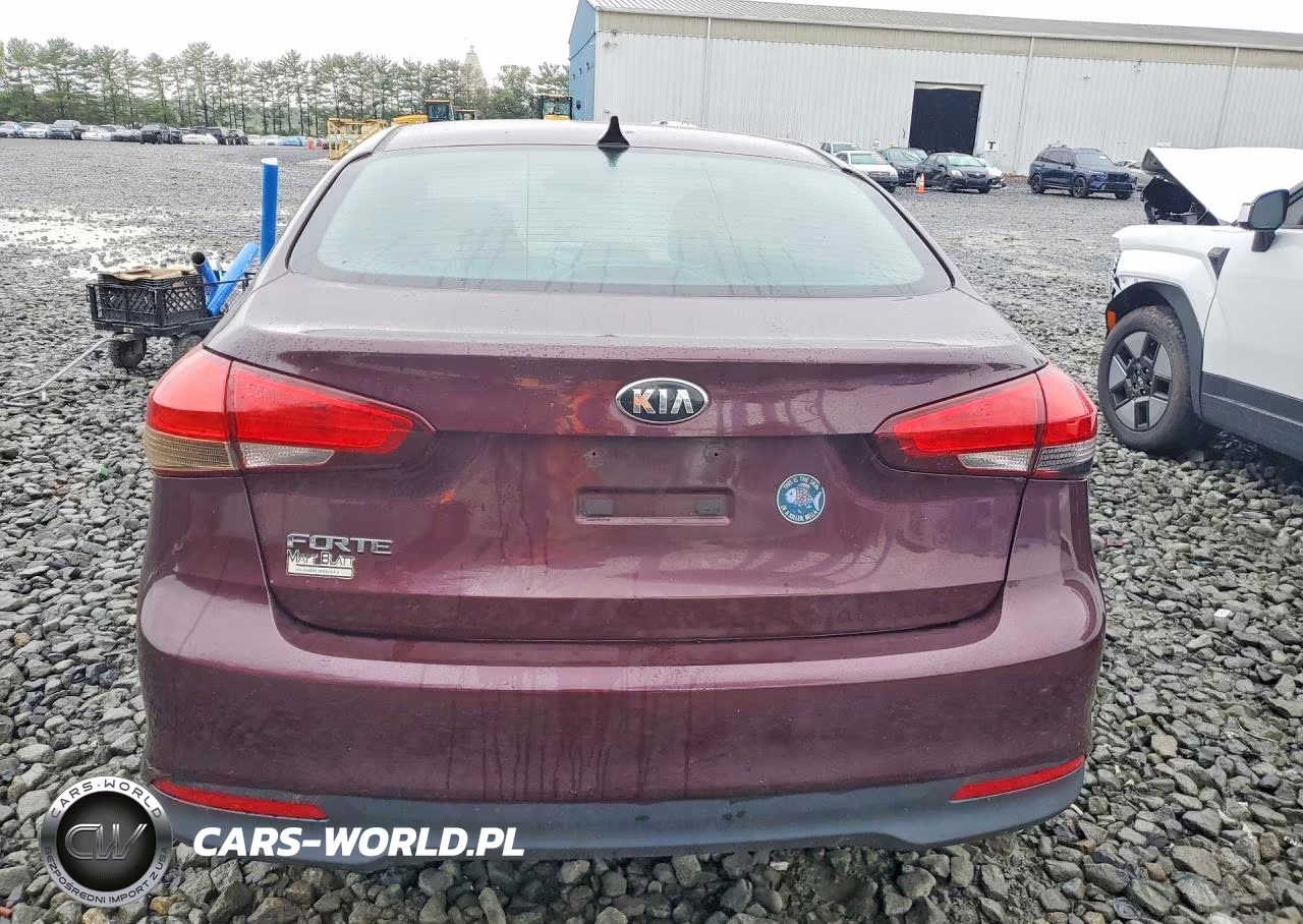 2018 Kia Forte Lx VIN:3KPFK4A78JE232636 - 6