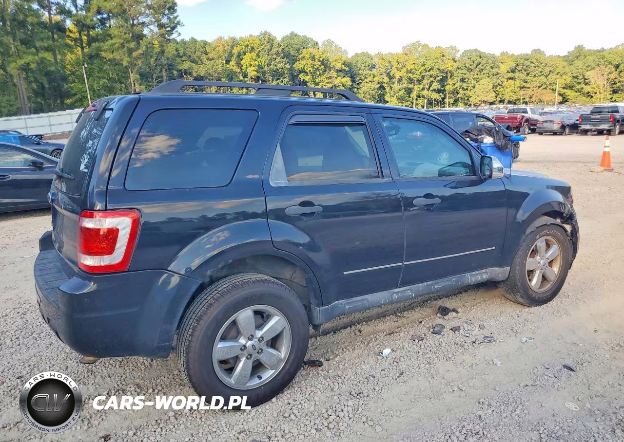 2009 Ford Escape Xlt VIN:1FMCU03719KB47340 - 3