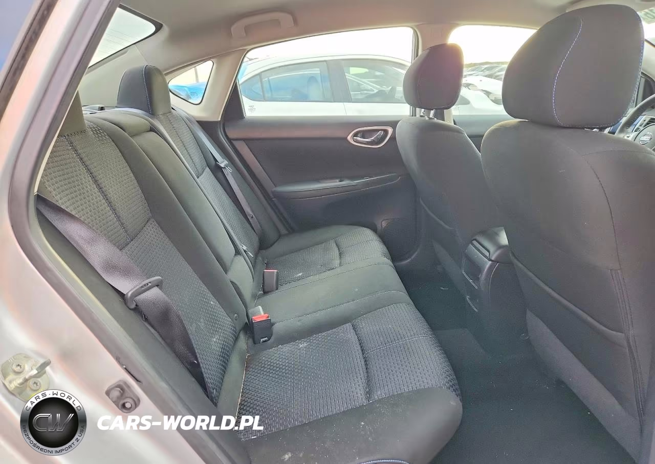 2017 Nissan Sentra Sr VIN:3N1AB7AP7HY344724 - 10