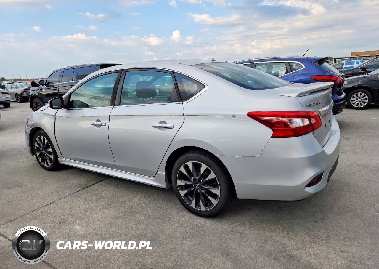 2017 Nissan Sentra Sr VIN:3N1AB7AP7HY344724 - 2