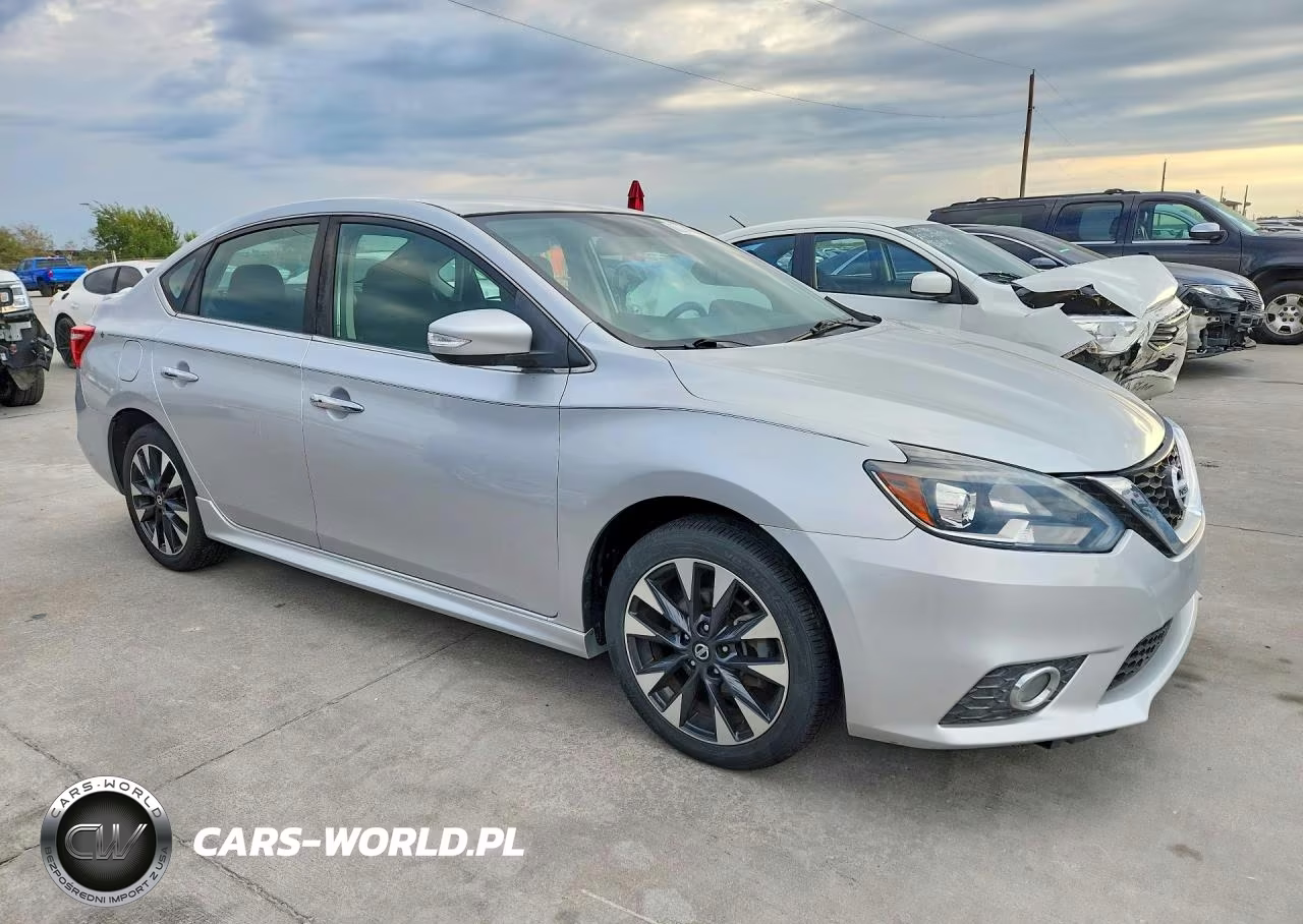 2017 Nissan Sentra Sr VIN:3N1AB7AP7HY344724 - 4