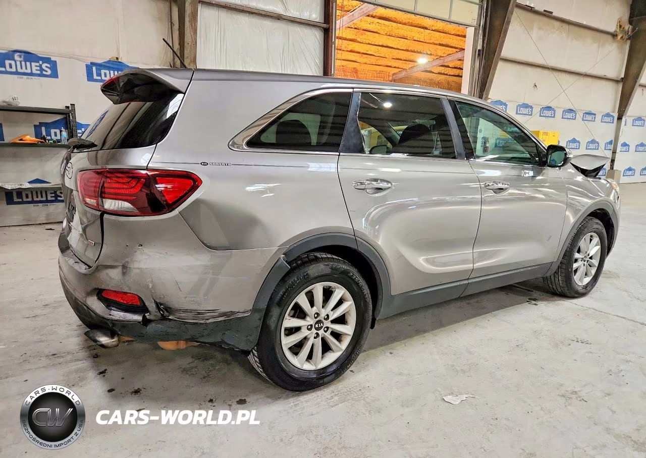 2019 Kia Sorento L VIN:5XYPG4A31KG522949 - 3