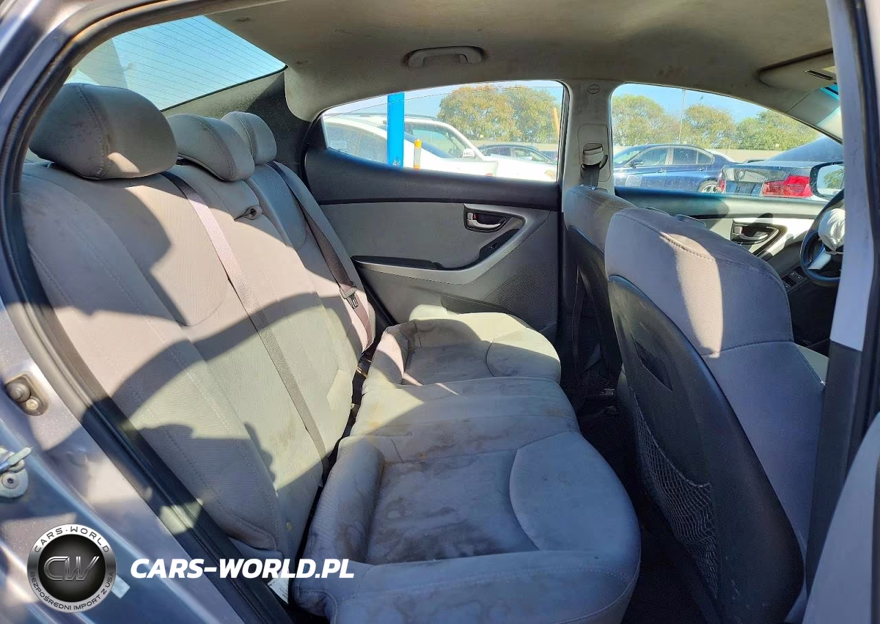 2012 Hyundai Elantra Gls VIN:KMHDH4AE5CU302940 - 10
