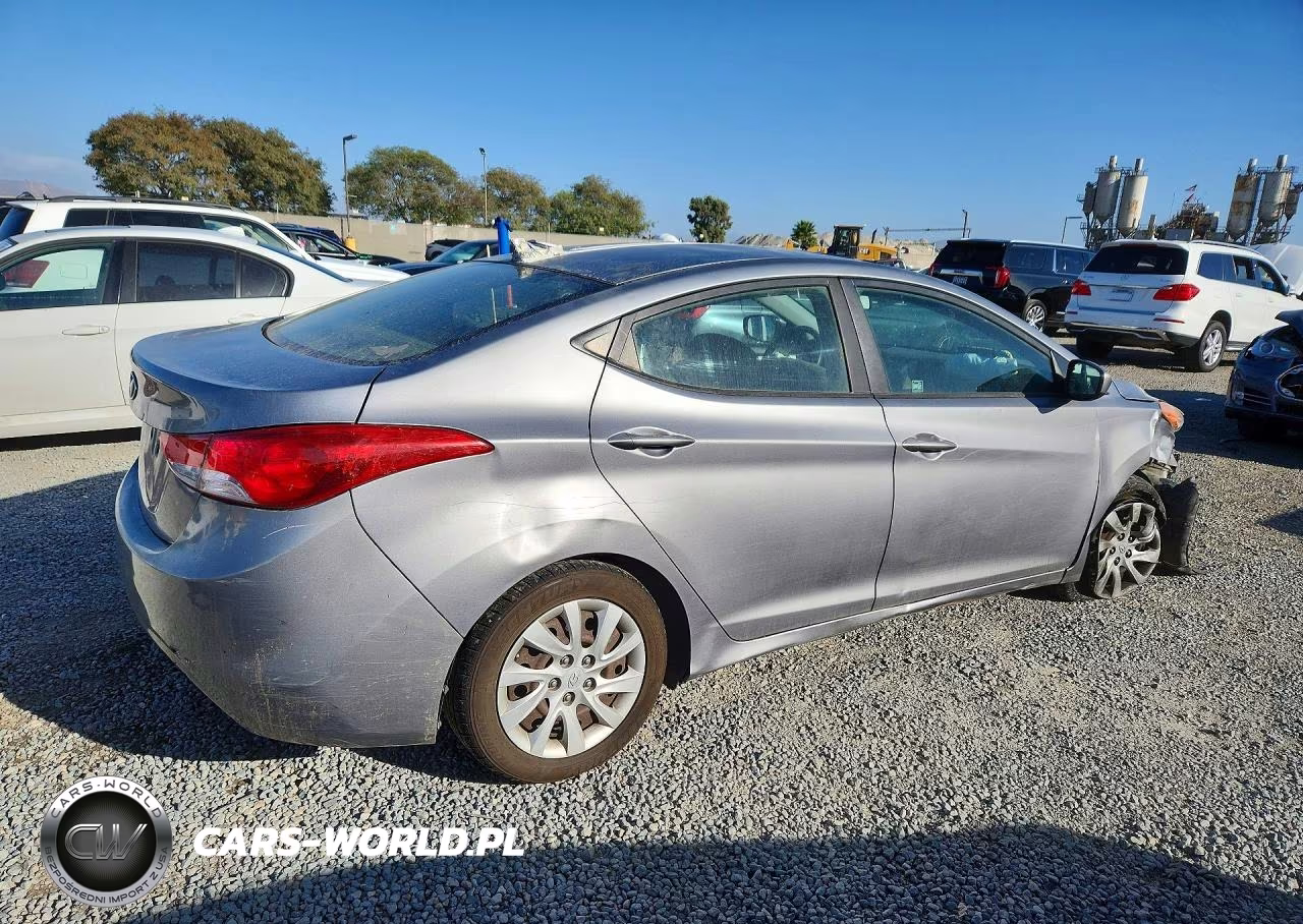 2012 Hyundai Elantra Gls VIN:KMHDH4AE5CU302940 - 3