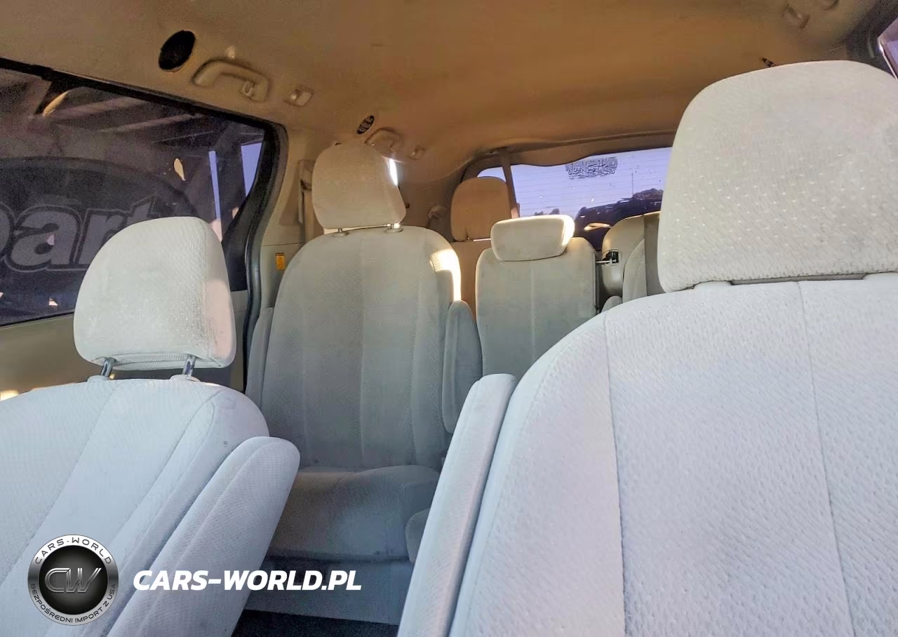 2011 Toyota Sienna Le VIN:5TDKK3DC3BS034345 - 10