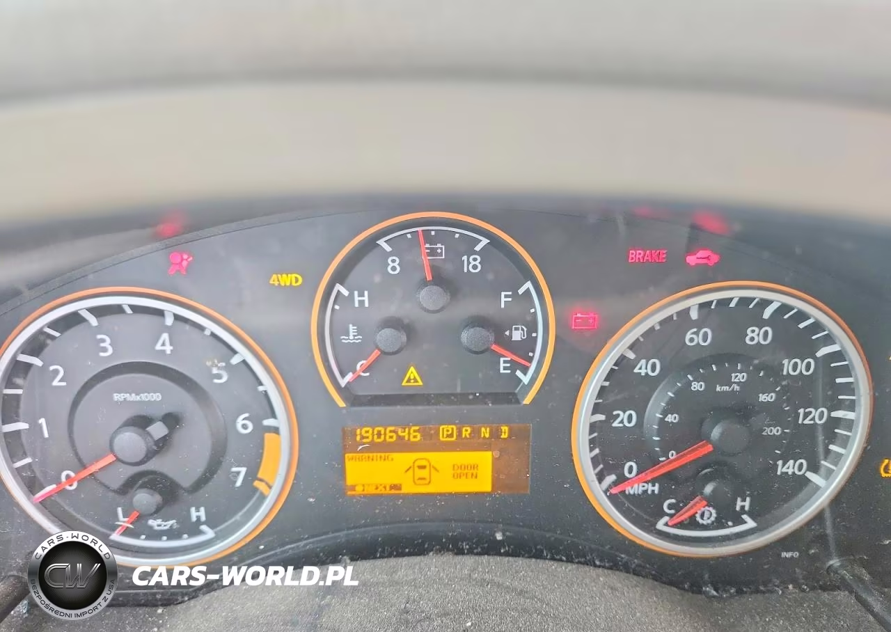 2014 Nissan Armada Sv VIN:5N1AA0NC2EN604742 - 9