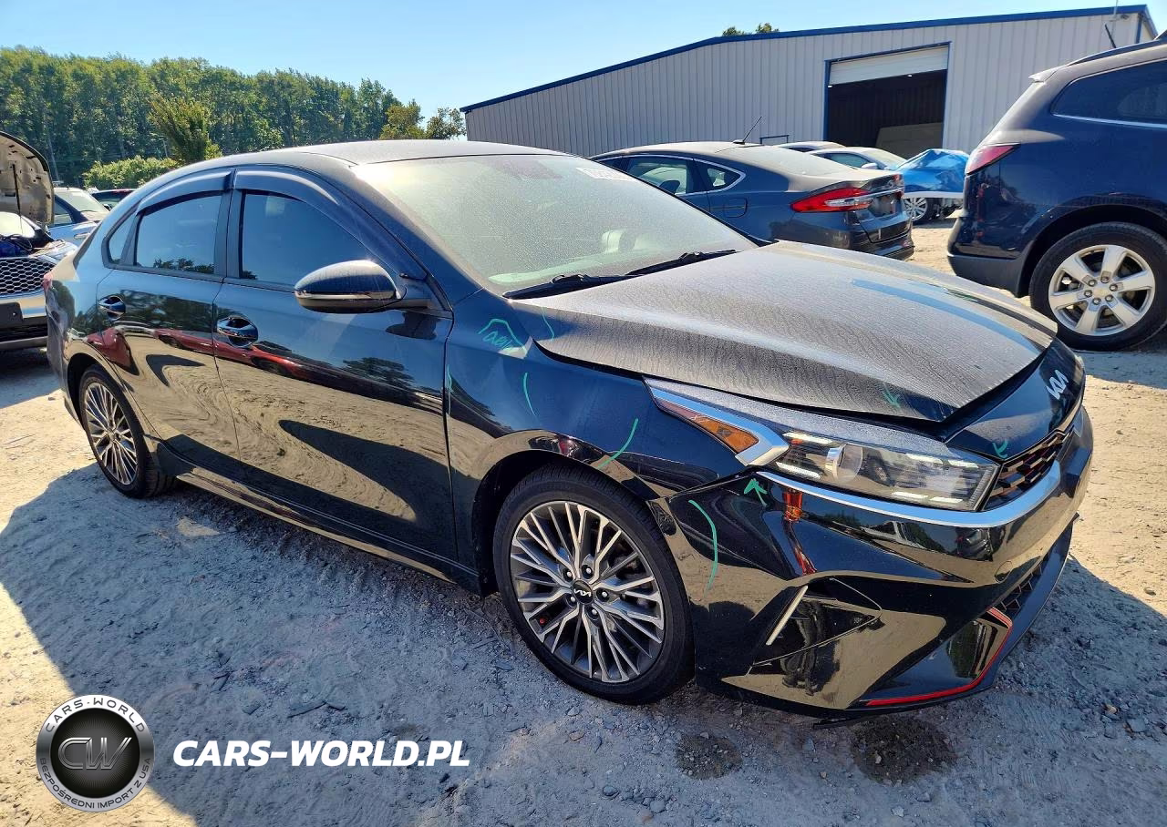 2023 Kia Forte Gt Line VIN:3KPF54AD3PE591849 - 4
