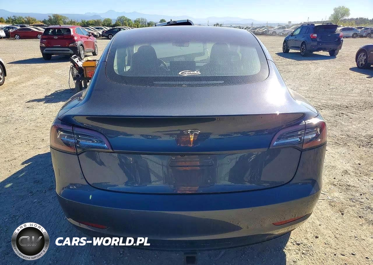 2018 Tesla Model 3 VIN:5YJ3E1EAXJF044550 - 6