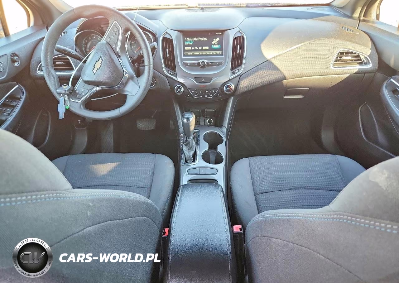 2018 Chevrolet Cruze Lt VIN:1G1BE5SM0J7236950 - 8