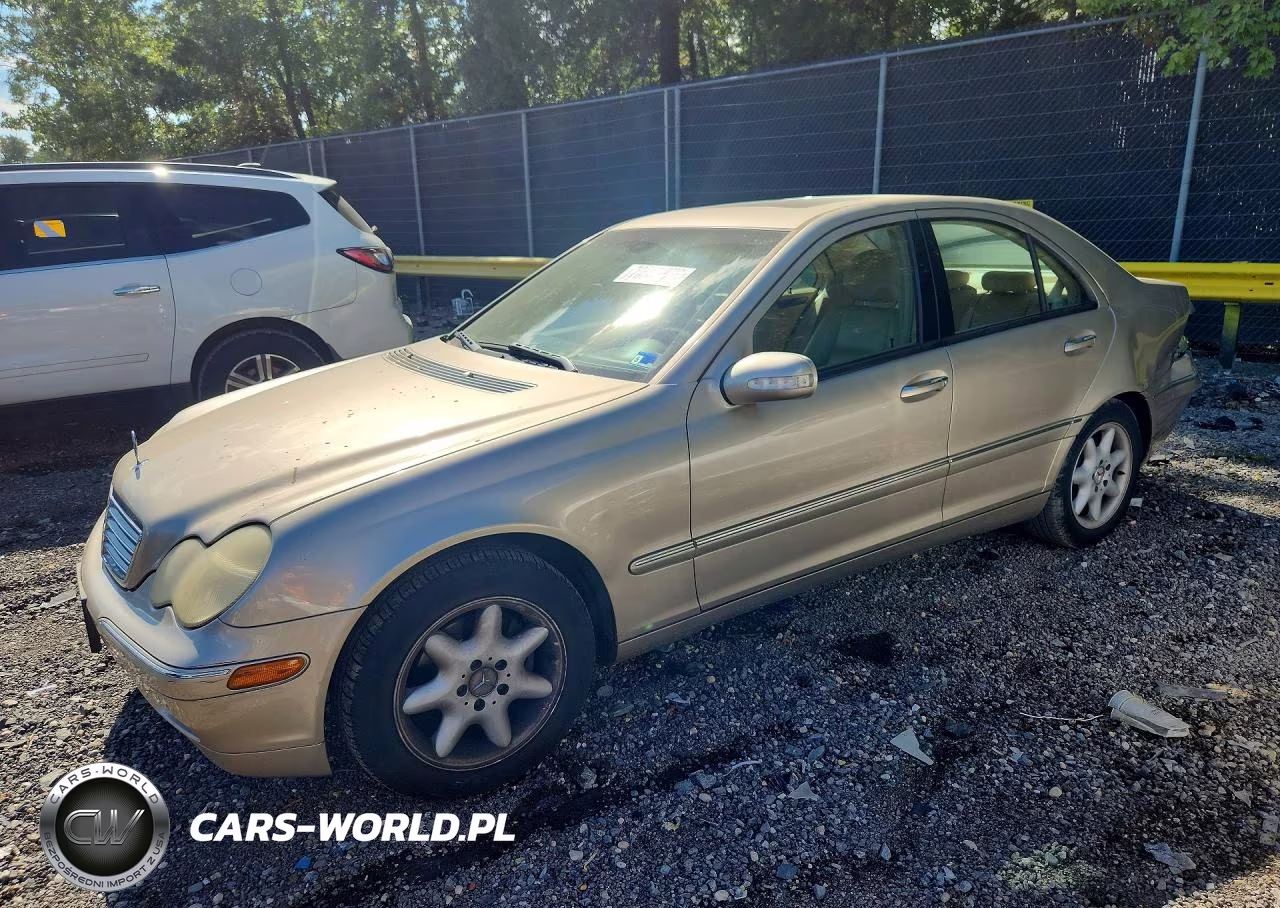 2004 Mercedes-Benz C 240