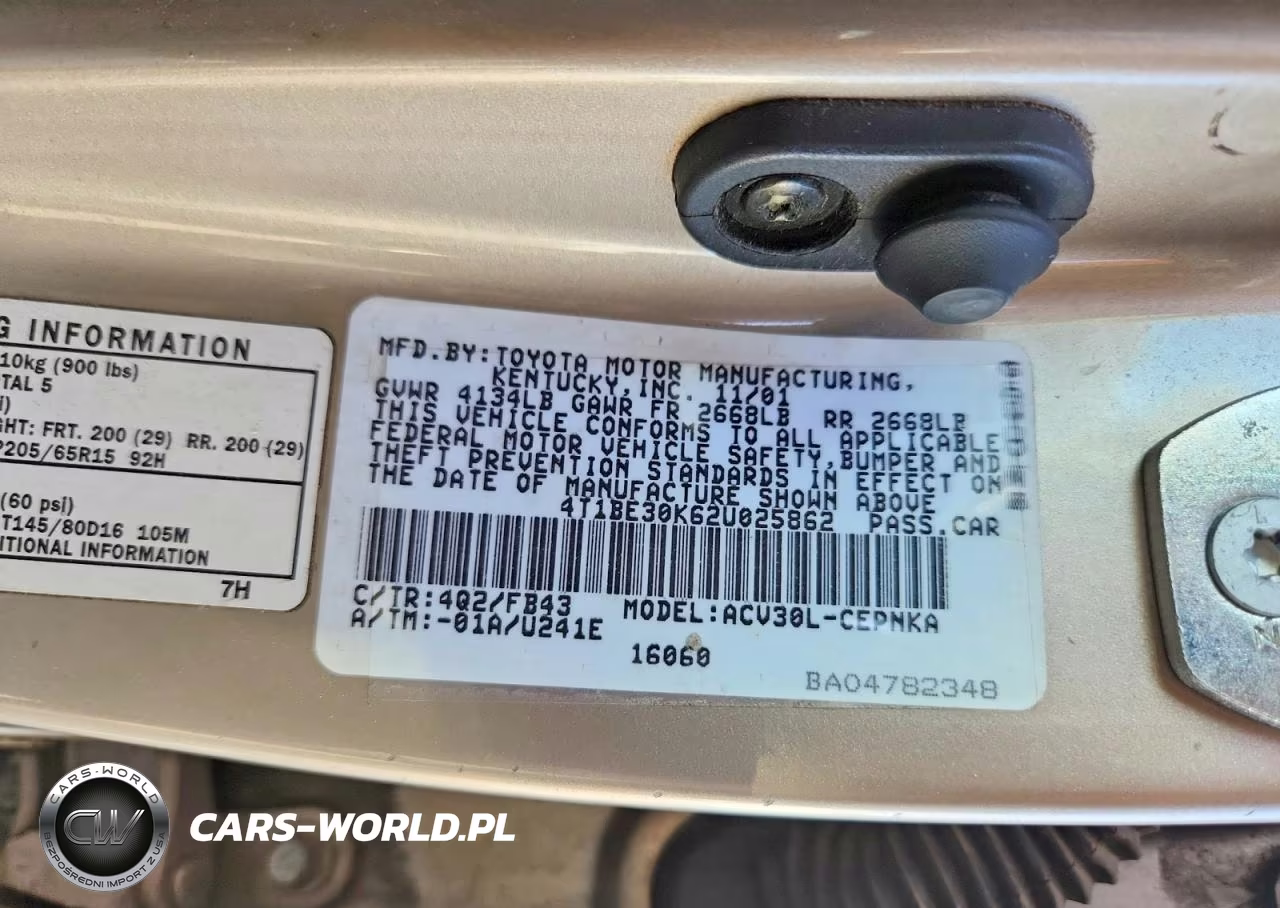 2002 Toyota Camry Le VIN:4T1BE30K62U025862 - 12