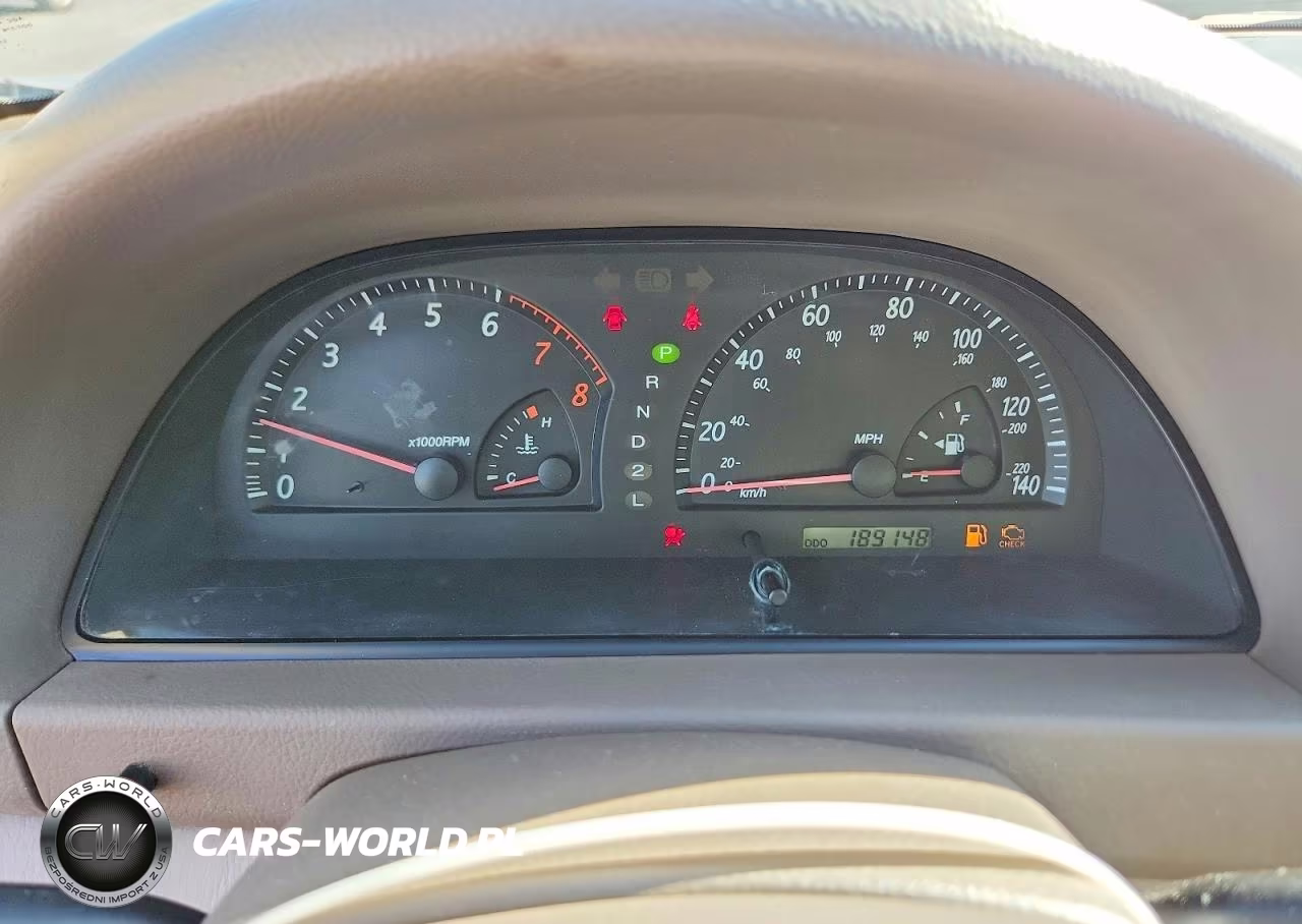 2002 Toyota Camry Le VIN:4T1BE30K62U025862 - 9