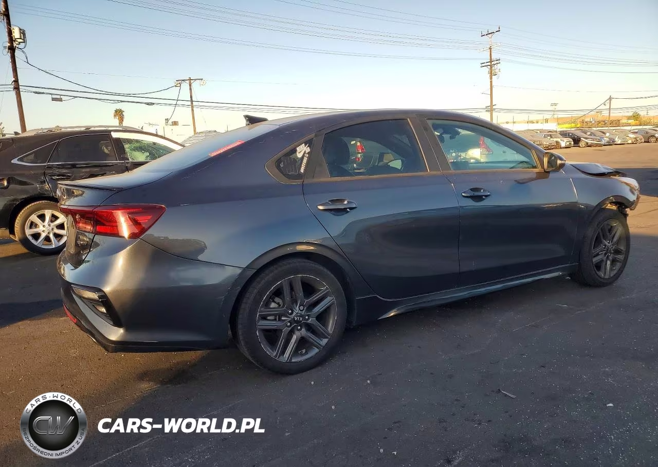 2020 Kia Forte Gt Line VIN:3KPF34AD4LE228783 - 3
