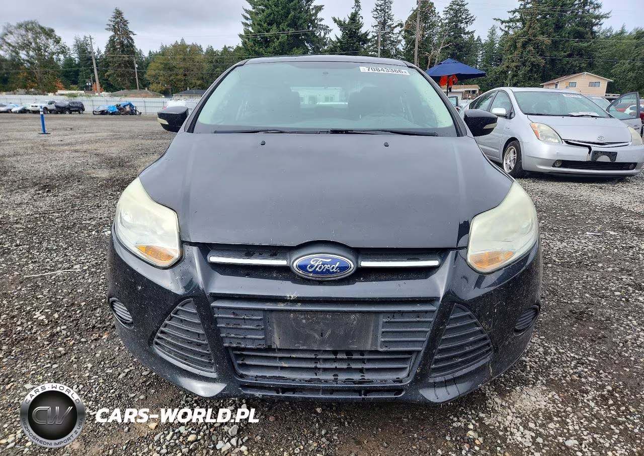 2014 Ford Focus Se VIN:1FADP3F22EL392255 - 5